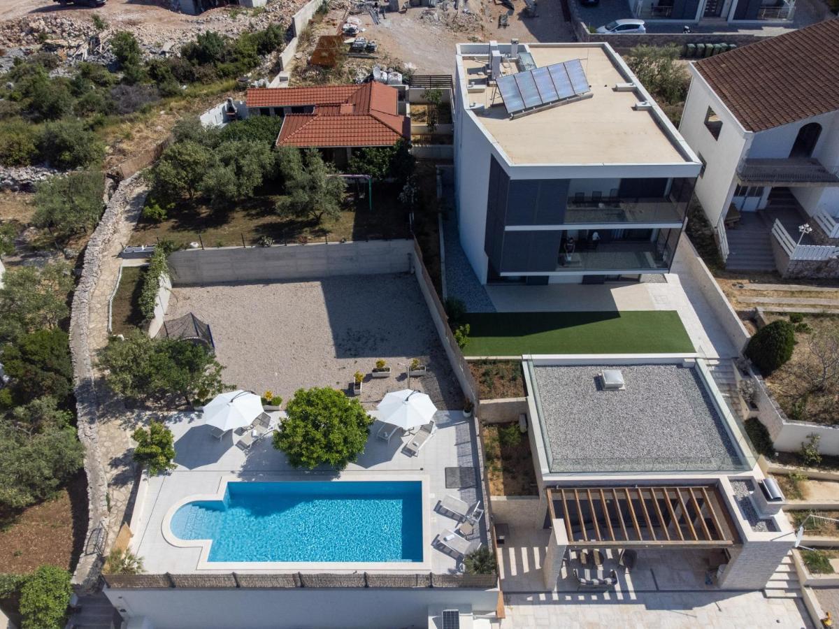 Sun Gardens Villa Šibenik Екстериор снимка