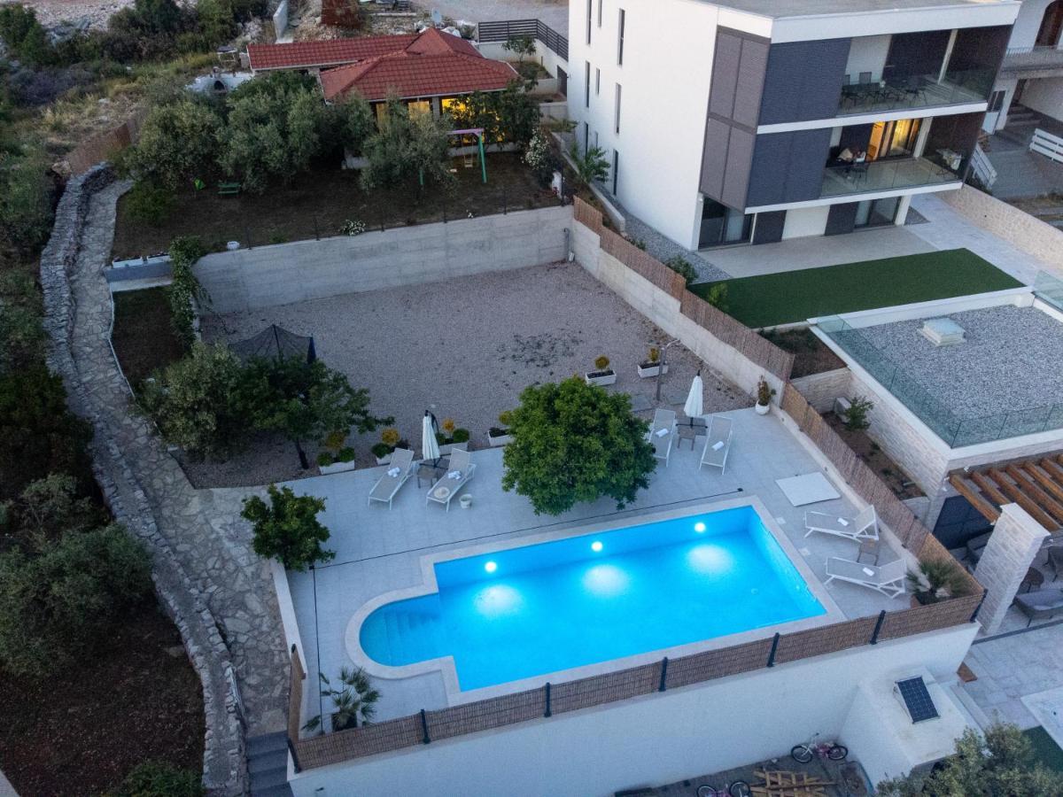 Sun Gardens Villa Šibenik Екстериор снимка