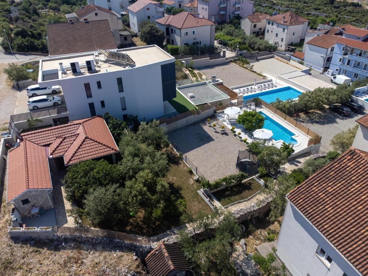 Sun Gardens Villa Šibenik Екстериор снимка